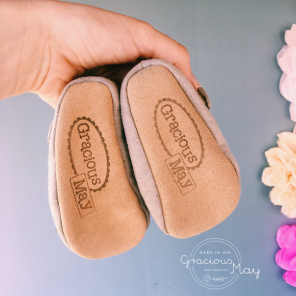 Gracious May Baby Girl Shoes Moccasins Gray Size 1 - Picture 2 of 2